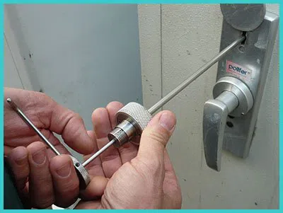 Advanced Locksmith Service Downey, CA 562-263-5446 - 5-lock-opening